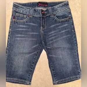 Rock Paper Sexy Denim Bermuda Style Shorts sz 1‎ Juniors
